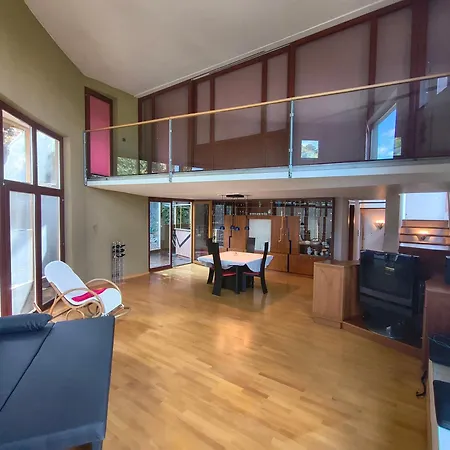 Appartement Spacious In A Quiet Location, Large Terraces Klosterneuburg